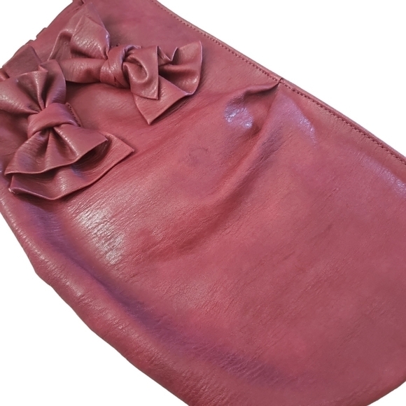 NWT Jessica Simpson Burgundy Faux Leather Shoulder Bag With Bows - Picture 4 of 13